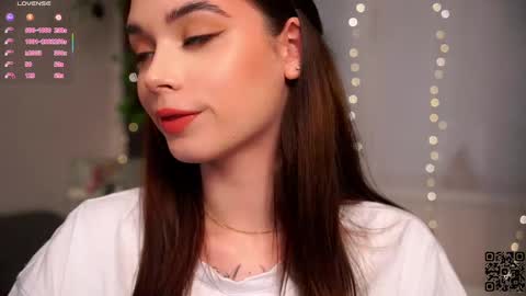 Snapshot of radaberesford chatting on 06/06/26, 04:33 Rada o online show from 06/06/26, 04:33