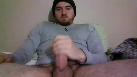 Snapshot of radam667 chatting on 12/29/24, 11:29 radam667 online show from 12/29/24, 11:29