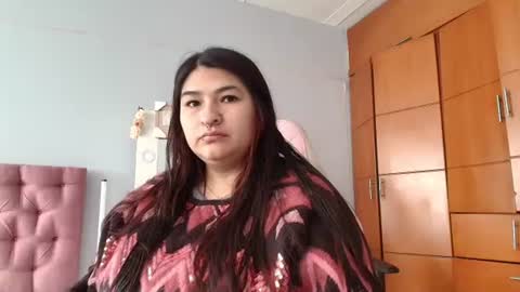 Snapshot of radiantgoddes chatting on 01/09/25, 01:13 radiantgoddes online show from 01/09/25, 01:13