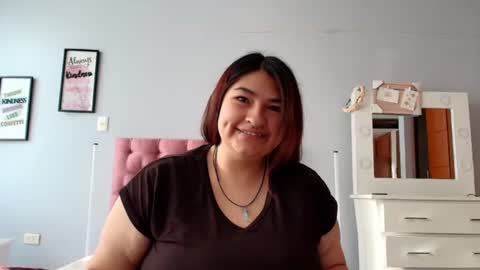 Snapshot of radiantgoddes chatting on 01/25/25, 01:08 radiantgoddes online show from 01/25/25, 01:08