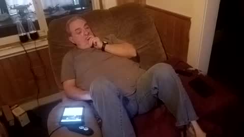 Snapshot of radiomantim chatting on 02/28/26, 04:08 Radioman for fun online show from 02/28/26, 04:08