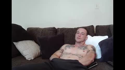 Snapshot of rado970 chatting on 02/16/25, 04:53 Lauren online show from 02/16/25, 04:53