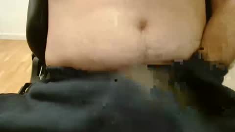 Snapshot of radrix chatting on 12/16/25, 07:41 radrix online show from 12/16/25, 07:41