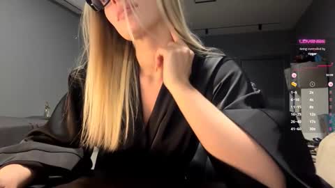 Mila online show from 02/18/26, 03:30