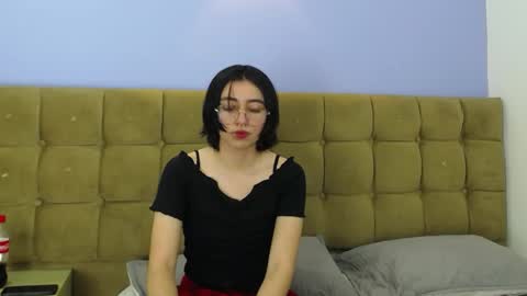 Snapshot of raechel_morgan chatting on 05/14/26, 07:53 Reachel online show from 05/14/26, 07:53
