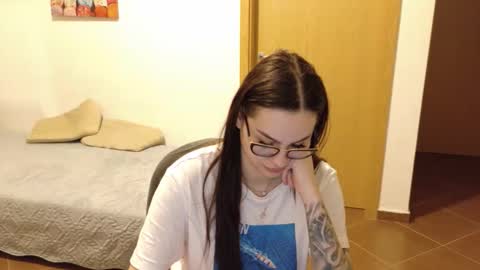 sweet peach online show from 02/01/26, 05:22