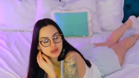 sweet peach online show from 02/16/26, 07:04