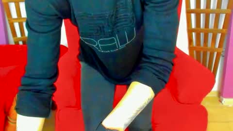 raemonnay online show from 01/29/25, 01:28