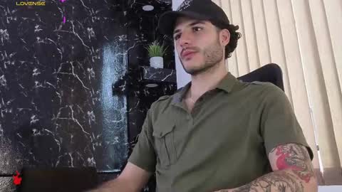 R A F A E L online show from 02/10/26, 08:46