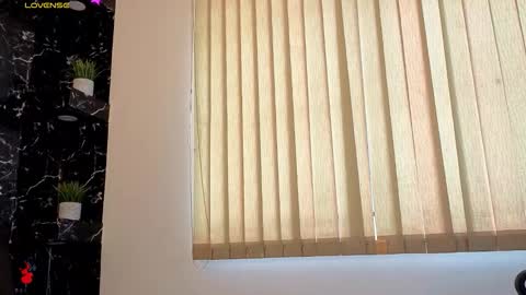 R A F A E L online show from 03/06/26, 09:22