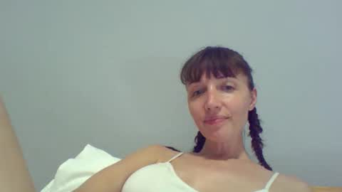 Snapshot of rafaellaraffy chatting on 06/10/26, 03:33 Rafaella online show from 06/10/26, 03:33