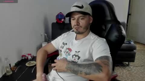 ragnar_lothbrok77 online show from 10/24/25, 07:43