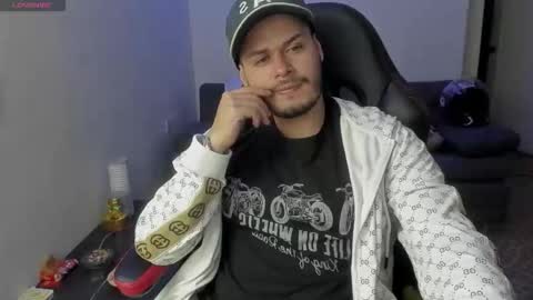 ragnar_lothbrok77 online show from 04/21/26, 06:20