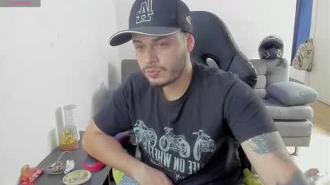 ragnar_lothbrok77 online show from 04/21/26, 06:23