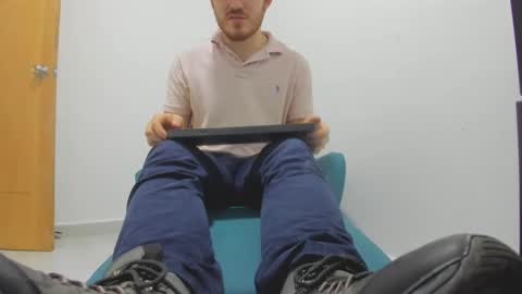 Snapshot of ragnarsexboy chatting on 02/01/26, 01:15 ragnarsexboy online show from 02/01/26, 01:15