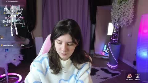 Snapshot of raiden_maid chatting on 01/10/25, 04:12 Betty online show from 01/10/25, 04:12