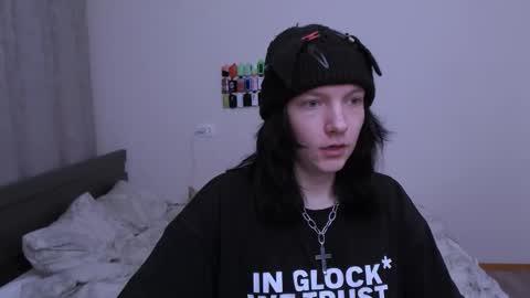 Snapshot of raidenxl chatting on 11/02/25, 07:16 raidenxl online show from 11/02/25, 07:16