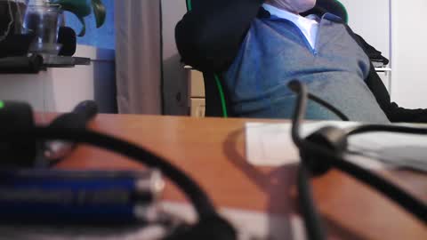 Snapshot of raimond665 chatting on 01/27/25, 07:56 raimond665 online show from 01/27/25, 07:56