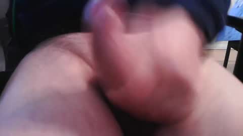 Snapshot of raimond665 chatting on 02/24/25, 08:06 raimond665 online show from 02/24/25, 08:06