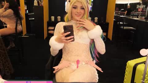 Mary Rainz online show from 02/07/26, 01:20