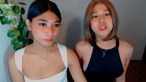 raindrizzle1706 online show from 11/28/25, 05:37