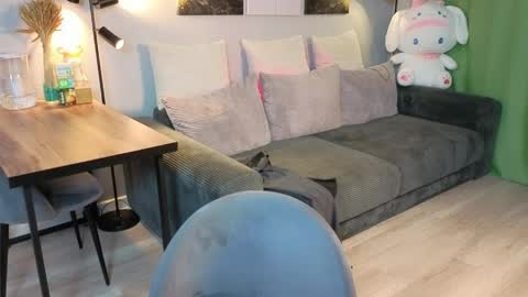 rainevi online show from 04/04/26, 11:29