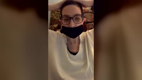 RainyDayEm online show from 06/25/26, 03:39