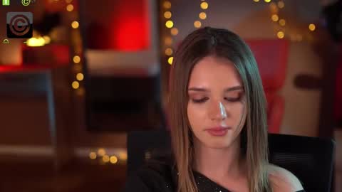 Raisa online show from 01/10/26, 07:37