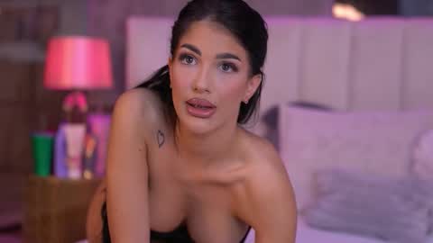 Raisa online show from 02/02/26, 04:38