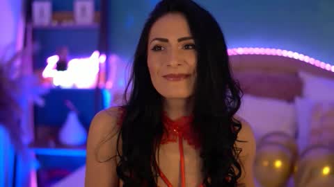 RaisaVawn online show from 03/28/26, 07:41