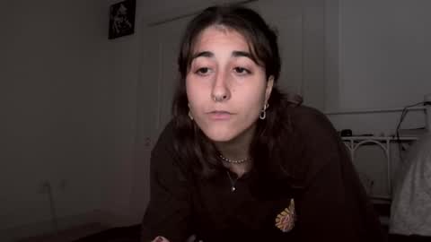 Snapshot of raiyvyn chatting on 09/10/25, 04:01 Ray Ray online show from 09/10/25, 04:01