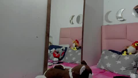 Snapshot of rajjnar_nina chatting on 05/20/26, 03:13 Nina online show from 05/20/26, 03:13