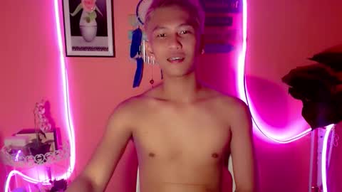 ralfhuge24 online show from 09/19/25, 06:59