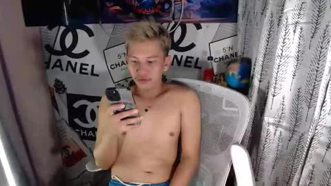 ralfhuge24 online show from 04/23/26, 12:29