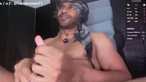 Snapshot of ralfvoss chatting on 10/12/25, 10:42 ralfvoss online show from 10/12/25, 10:42