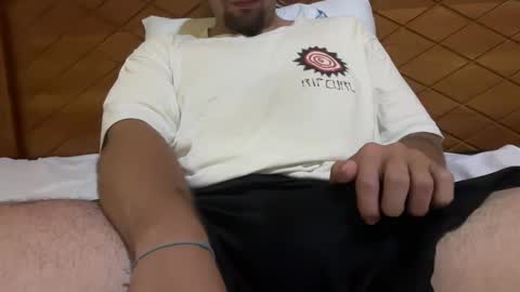 Snapshot of ralve31 chatting on 03/11/25, 04:21 C2C Spanish 27 online show from 03/11/25, 04:21