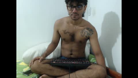 Snapshot of ram76777 chatting on 05/09/26, 07:13 BSmoke Hotman online show from 05/09/26, 07:13