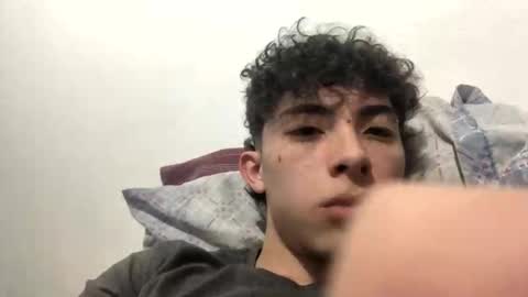 ramiroo2312 online show from 09/26/25, 02:04