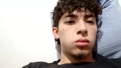 ramiroo2312 online show from 10/11/25, 10:08