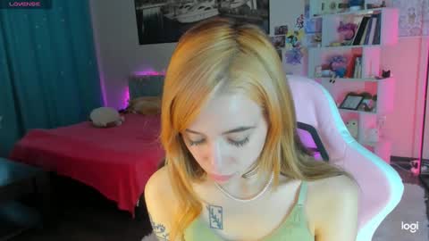 Snapshot of ramona_terner chatting on 02/01/25, 08:50 Ramona terner online show from 02/01/25, 08:50