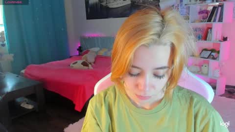 Snapshot of ramona_terner chatting on 02/06/25, 09:00 Ramona terner online show from 02/06/25, 09:00