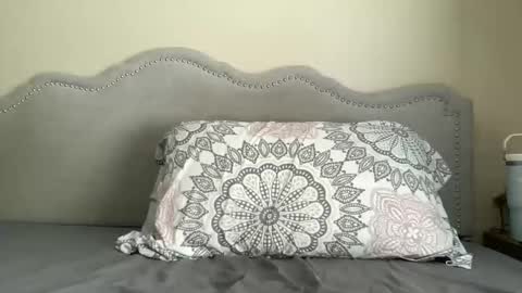 RamonaJ online show from 01/01/25, 05:44