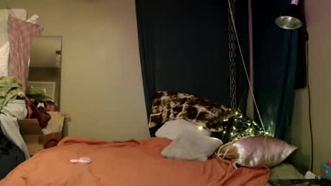    RAMONA Q   online show from 02/27/25, 07:23