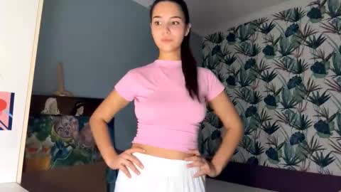 Snapshot of ranaeriveras chatting on 11/25/25, 08:20 ShyBerry online show from 11/25/25, 08:20