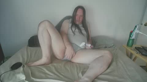 rando1235 online show from 09/23/25, 08:23