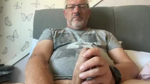 Snapshot of randyboyandy chatting on 06/19/26, 01:26 randyboyandy online show from 06/19/26, 01:26