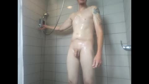 Snapshot of randyrichard_25 chatting on 06/10/26, 03:22 randyrichard_25 online show from 06/10/26, 03:22