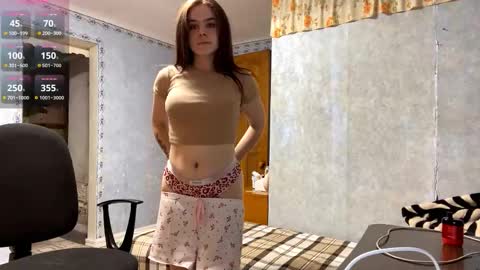 Snapshot of raneetagaloe chatting on 10/11/25, 01:09 Lia online show from 10/11/25, 01:09
