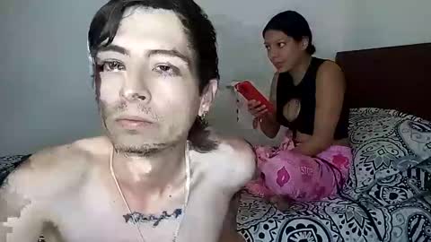 Snapshot of rangel_sex chatting on 12/23/24, 06:27 Rangel and Lola online show from 12/23/24, 06:27
