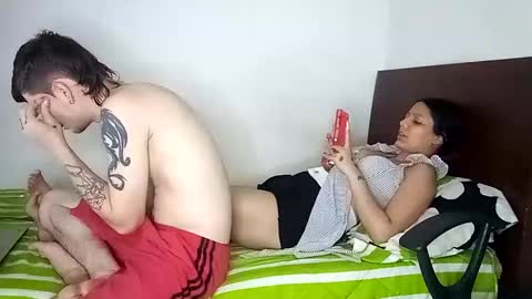 Snapshot of rangel_sex chatting on 01/08/25, 10:37 Rangel and Lola online show from 01/08/25, 10:37